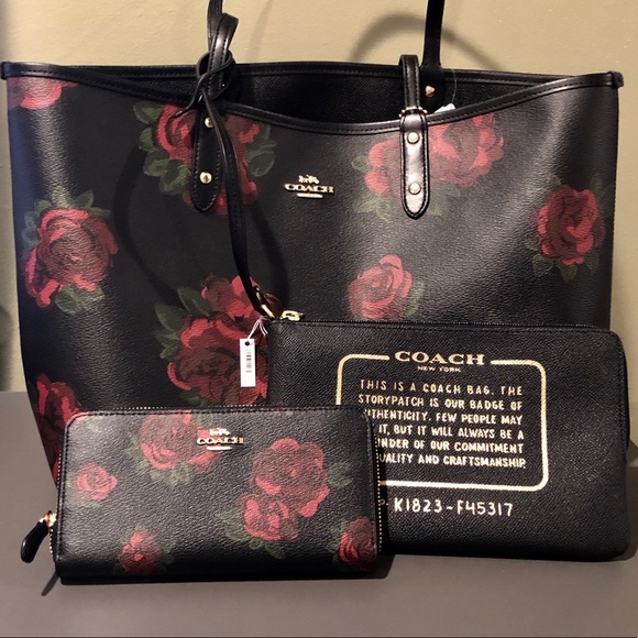 Coach Handbags - COACH🌺JUMBO FLORAL REVERSIBLE CITY TOTE & WALLET